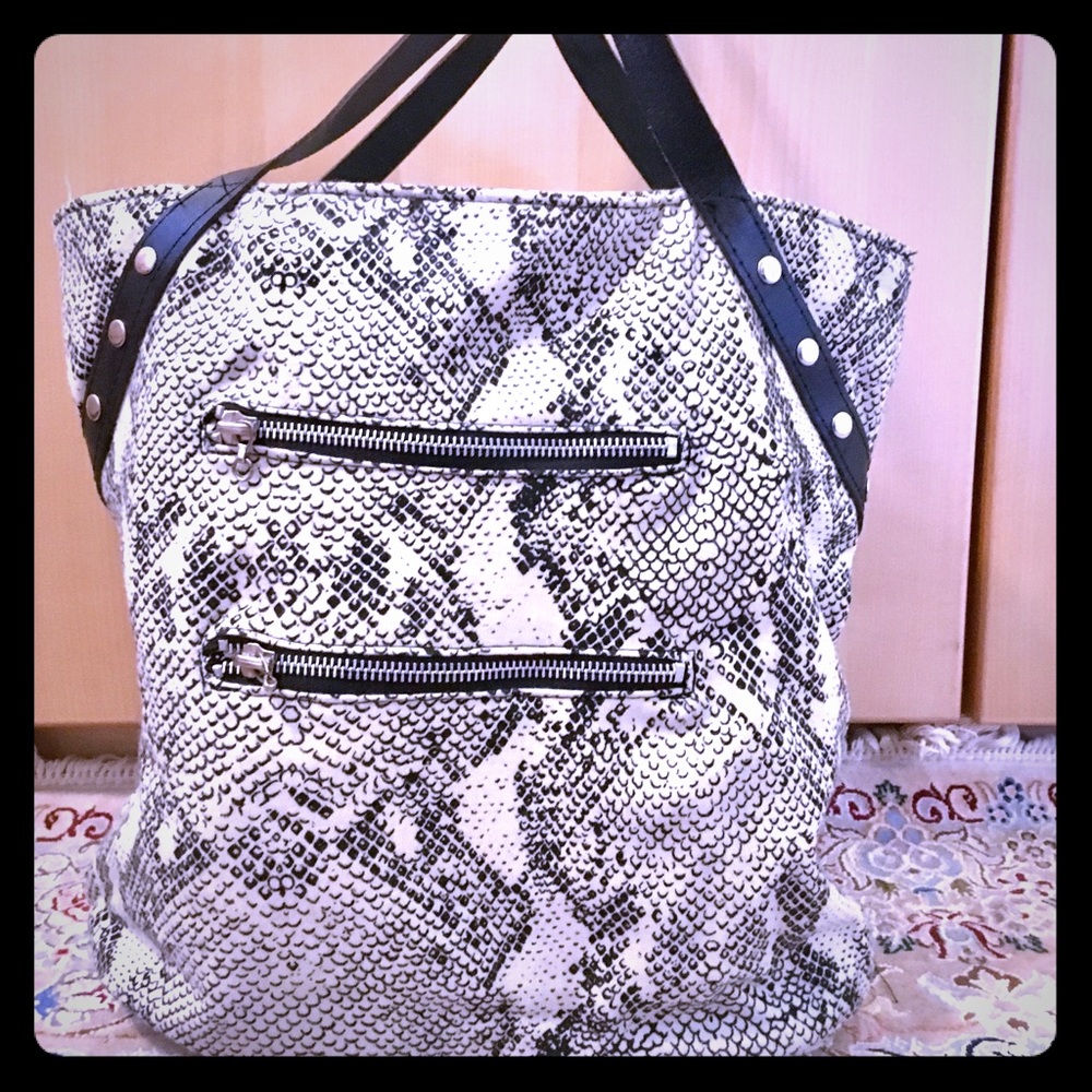 Maria Lombardi (Argentine designer) cloth tote bag